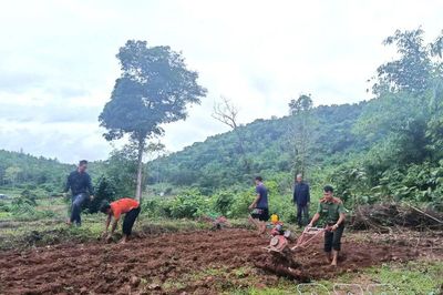 'Lá chắn' bình yên nơi tuyến đầu