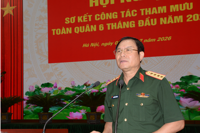 Đại tướng Nguyễn Tân Cương chủ trì Hội nghị sơ kết công tác Tham mưu toàn quân 6 tháng đầu năm 2026
