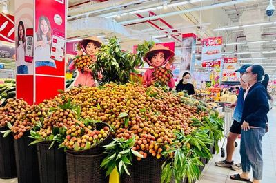 Doanh thu bán lẻ hàng hóa và dịch vụ tiêu dùng duy trì tốc độ tăng khá cao