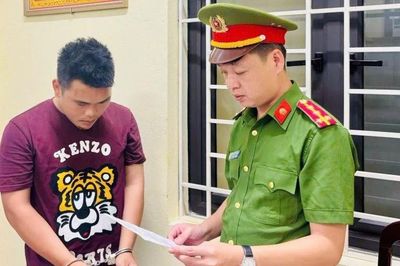 Khởi tố đối tượng chống người thi hành công vụ tại Hưng Yên