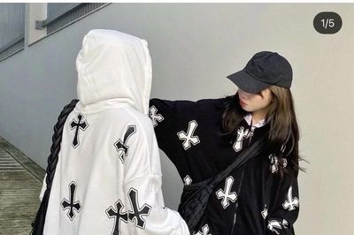 Từ chiếc áo khoác 'phù thủy'