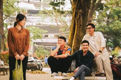 Lời chia tay đặc biệt của dàn diễn viên 'Dưới ô cửa sáng đèn'