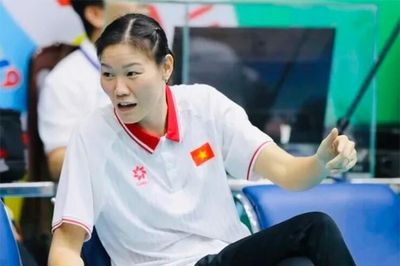 Bóng chuyền nữ Việt Nam 'thay máu': Kim Thanh tái xuất, HLV Ngọc Hoa lần đầu ngồi 'ghế nóng'