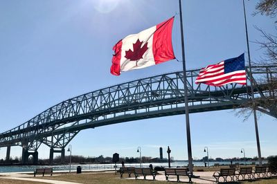 Người Canada giảm mạnh chi tiêu du lịch Mỹ sau khi ông Trump trở lại Nhà Trắng