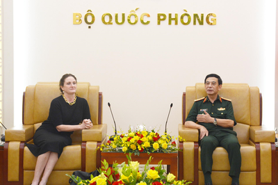 Đại tướng Phan Văn Giang tiếp Đại sứ New Zealand tại Việt Nam