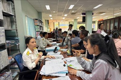 Thuế TP Hồ Chí Minh đôn đốc cá nhân nhiều nguồn thu nhập kê khai, quyết toán thuế