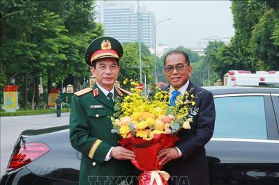 Bộ trưởng Quốc phòng Malaysia thăm chính thức Việt Nam
