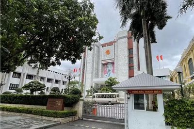 Hà Nội đề xuất miễn nhiệm 11 Ủy viên
