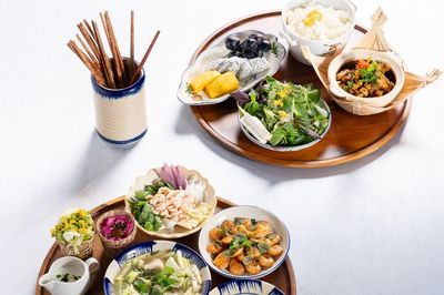 Khoác 'áo mới' lên món ăn dân dã miền Tây, đầu bếp Top Chef khiến giám khảo thốt lên 'đã cái nư'