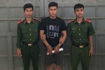Bắt tạm giam đối tượng nhận tách thửa rồi chiếm đoạt 'sổ đỏ'