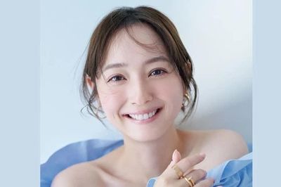 Nozomi Sasaki tiết lộ kế hoạch 'giải nghệ ở tuổi 25'