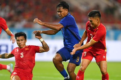 Yotsakorn gửi lời hẹn Việt Nam sau chung kết ASEAN Cup