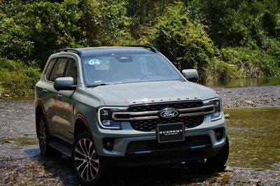Ford sa thải, thay máu gần hết dàn lãnh đạo