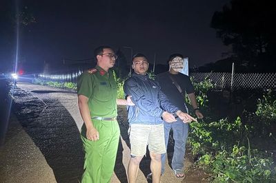 Khởi tố 'yêu râu xanh'