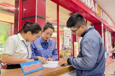 Khoảng 300.000 vé tàu Tết 2027 được tung ra thị trường