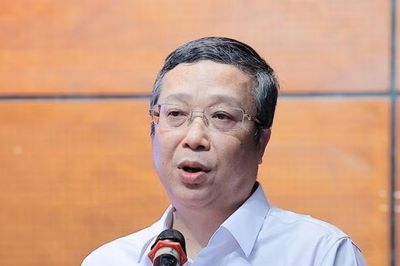 Kỷ luật buộc thôi việc đối với Thứ trưởng Bộ Nông nghiệp và Môi trường