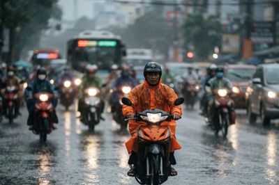 Thời tiết hôm nay 10.9: Không khí lạnh gây mưa lớn ở Bắc Bộ