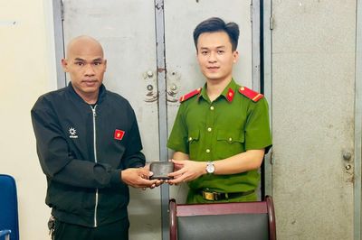 Gương chiến sỹ!