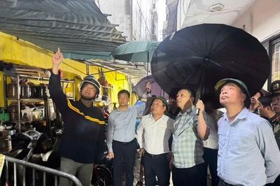 Chủ tịch UBND TP Hà Nội chỉ đạo khắc phục hậu quả vụ cháy nhà 4 tầng khiến 5 người tử vong