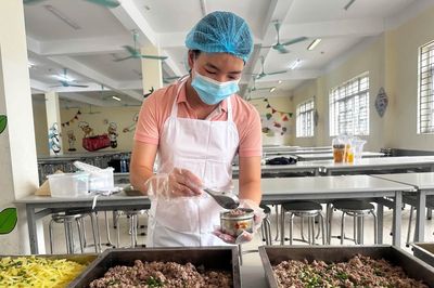 Hà Nội thành lập 4 đoàn kiểm tra liên ngành về tổ chức bữa ăn bán trú