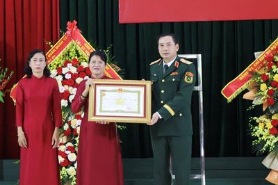Truy tặng danh hiệu Anh hùng LLVT nhân dân đối với liệt sĩ Nguyễn Văn Dương