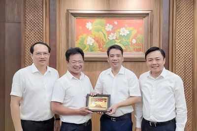 Huế nghiên cứu khai thác tàu hơi nước, mở rộng sản phẩm du lịch đường sắt