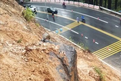Xử lý an toàn tảng đá chênh vênh trên đèo Prenn