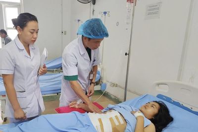 Cứu sống người bệnh ngay tại tuyến cơ sở nhờ mô hình “Đồng đội giúp nhau”