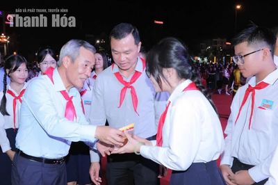 Hạc Thành lung linh đêm hội Trăng rằm