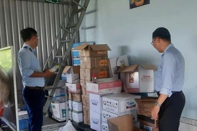 Đồng Tháp: Phát hiện hộ kinh doanh bán phân bón giả