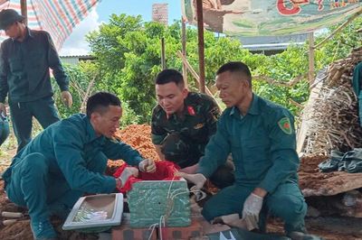 Sơn La: Khai quật, cất bốc 2 hài cốt tại xã Chiềng Khoong