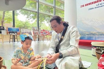 Giữ hồn Trung thu từ những trò chơi dân gian