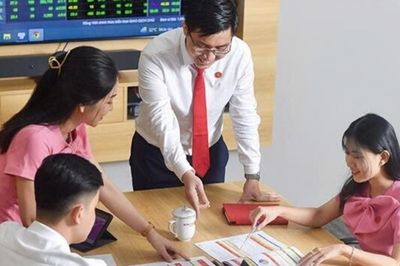 Lộ diện nhóm doanh nghiệp tăng mạnh lợi nhuận quý III