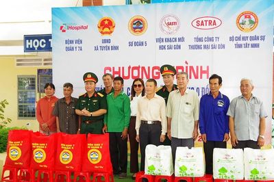 Thắm tình quân dân bằng những việc làm thiết thực