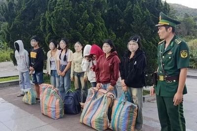 Trục xuất người nước ngoài nhập cảnh trái phép