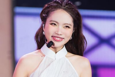 Phương Mỹ Chi vượt 'thế khó'