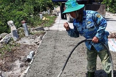 Tạm thời phân luồng giao thông, sửa chữa mố cầu Phò Nam B