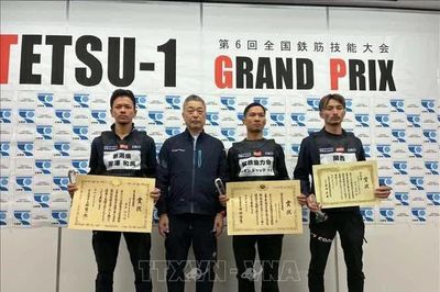 Lao động Việt Nam Lương Đức Quý vô địch giải TETSU-1 GRAND PRIX toàn Nhật Bản