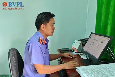 Hoàn thành sớm 'Bình dân học vụ số', duy trì rèn luyện AI hằng ngày