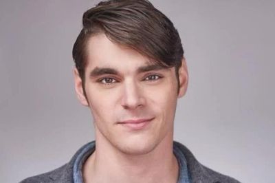 RJ Mitte của 'Breaking Bad' đã qua đời ở tuổi 34