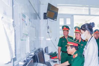 Quân khu 9 kiểm tra kết quả hoạt động các bệnh viện Quân - Dân y tại Cà Mau