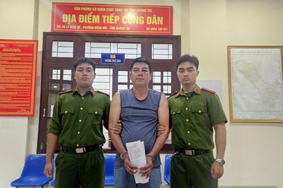 Khởi tố đối tượng giết người tại xã Đông Trạch