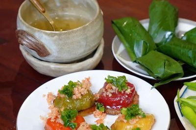 Tinh tế bánh ít ngũ sắc