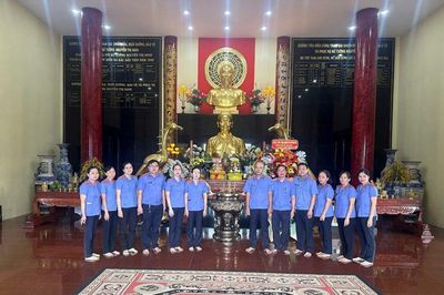 'Về nguồn' tưởng nhớ nữ tướng Nguyễn Thị Định nhân dịp kỷ niệm ngày 20/10