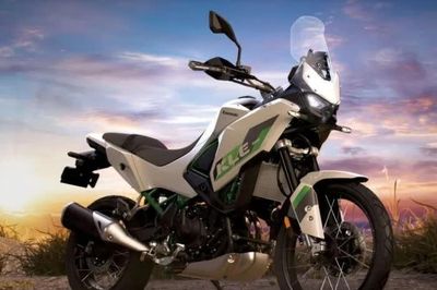 Kawasaki KLE500 SE 2027 có ly hợp tự động, lốp không săm, giá hơn 200 triệu đồng
