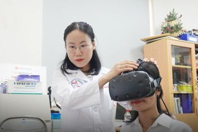 Nữ PGS 37 tuổi rời Stanford về tìm lời giải cho bộ não người Việt