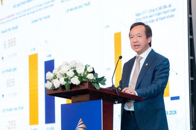 CEO PNJ: Công ty cạn tiền vì khách bán lại kim cương gấp 10 lần