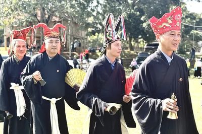 Lạc Sơn gìn giữ Mo Mường