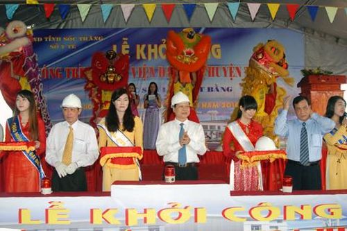 Phó Thủ tướng Vũ Văn Ninh dự lễ khỏi công BVĐK huyện Trần Đề. Ảnh: VGP/Thành Chung