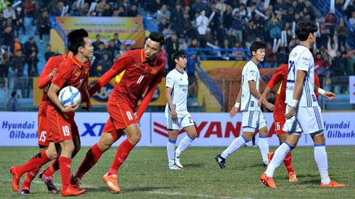 Và dù có 2 bàn thắng, nhưng U23 Việ Nam vẫn còn nhiều việc phải làm